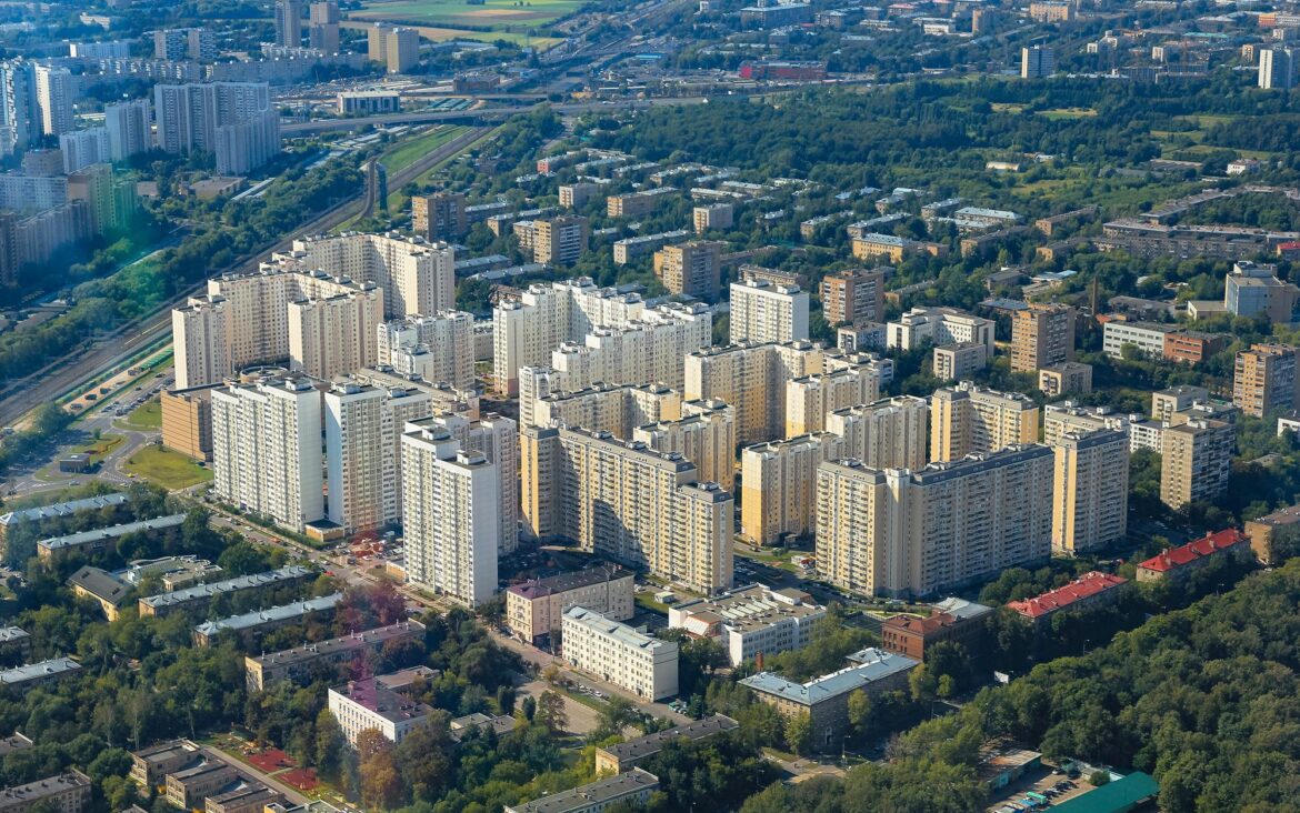 Эксперты заявили о сокращении числа сделок с жильем в России на треть :: Жилье :: РБК Недвижимость